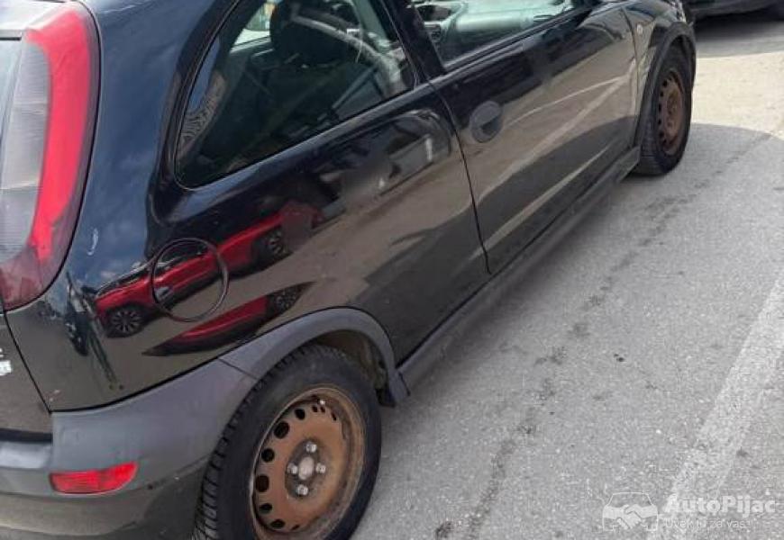 opel_corsa_4_polovni_automobili_autopijac.rs