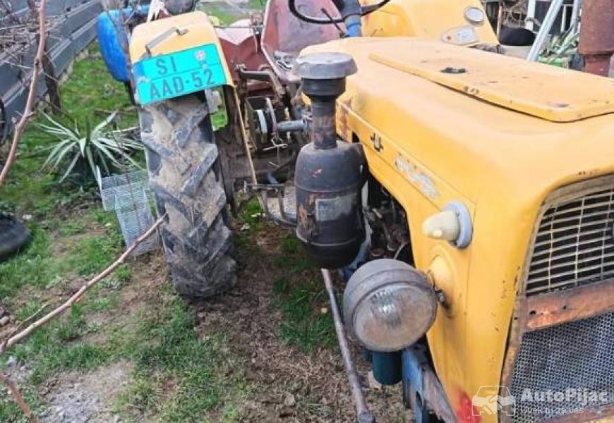 ursus_335_i_imt_sejac_dva_reda_2_polovni_automobili_autopijac.rs