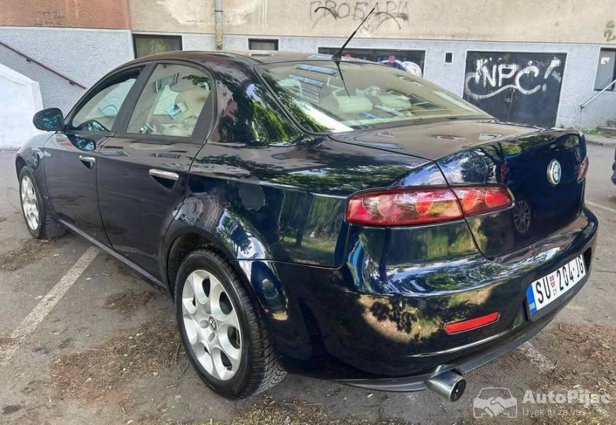 alfa_romeo_159_jtdm_7_polovni_automobili_autopijac.rs