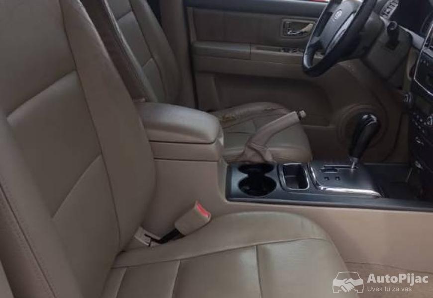 kia_sorento_4x4_6_polovni_automobili_autopijac.rs