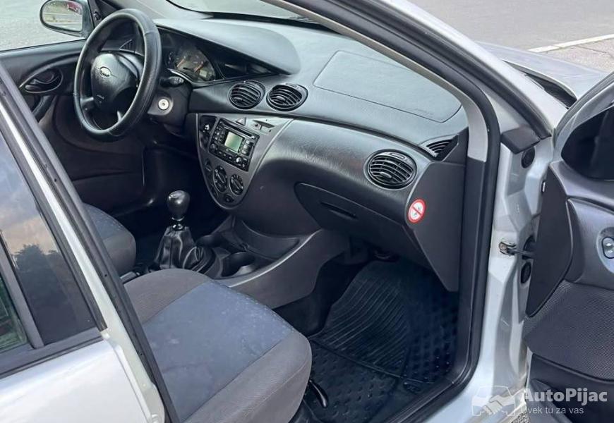ford_fokus_18_tdci_74kw_2004_reg_042027_tek_reg_vl_9_polovni_automobili_autopijac.rs