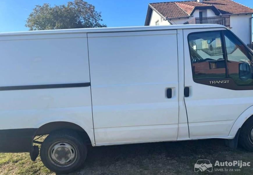 ford_transit_2011_22_3_polovni_automobili_autopijac.rs