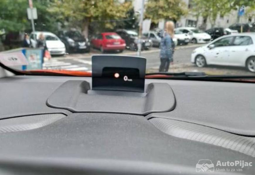 prodajem_citroen_c3_aircross_10_polovni_automobili_autopijac.rs