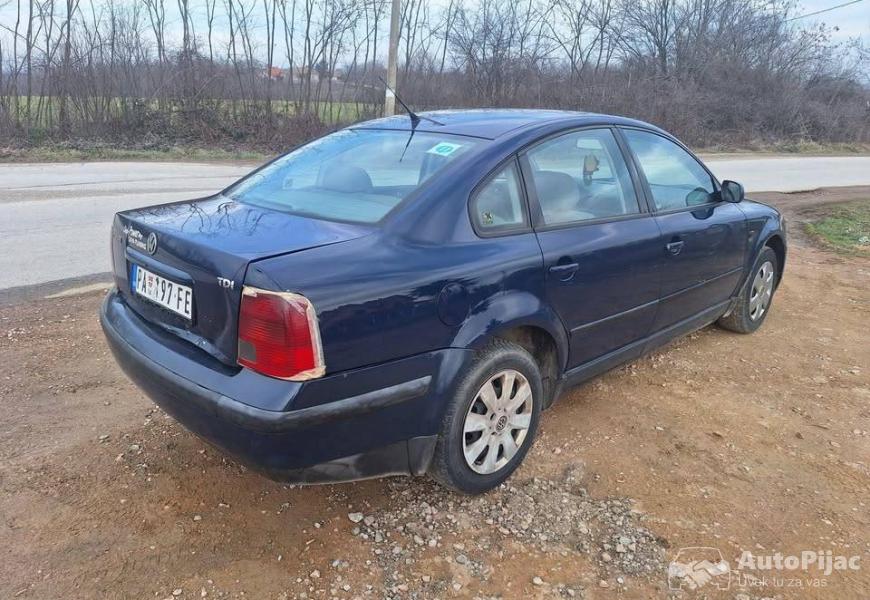 pasat_b5_4_polovni_automobili_autopijac.rs