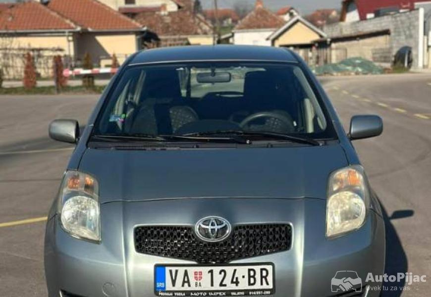 toyota_yaris_14_d_3_polovni_automobili_autopijac.rs