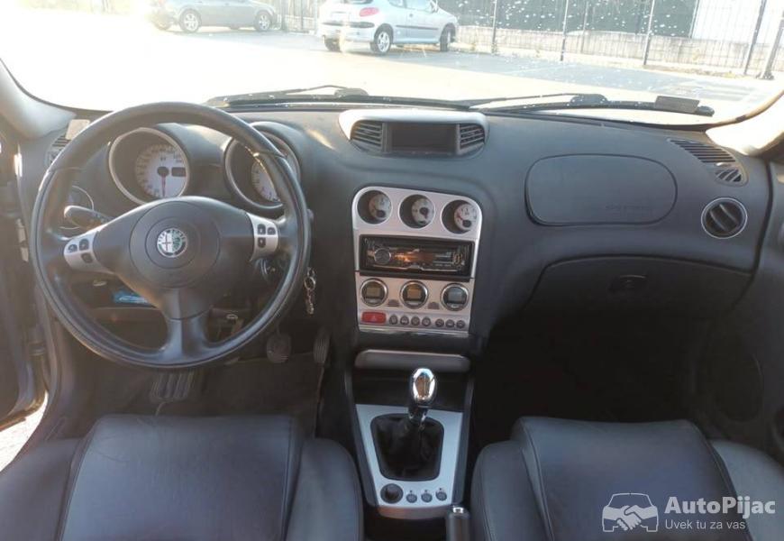 2003_alfa_romeo_156_20_jts_sportwagon_7_polovni_automobili_autopijac.rs