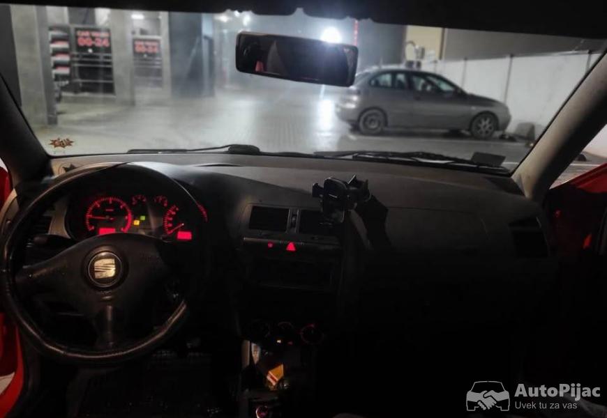 seat_cordoba_8_polovni_automobili_autopijac.rs