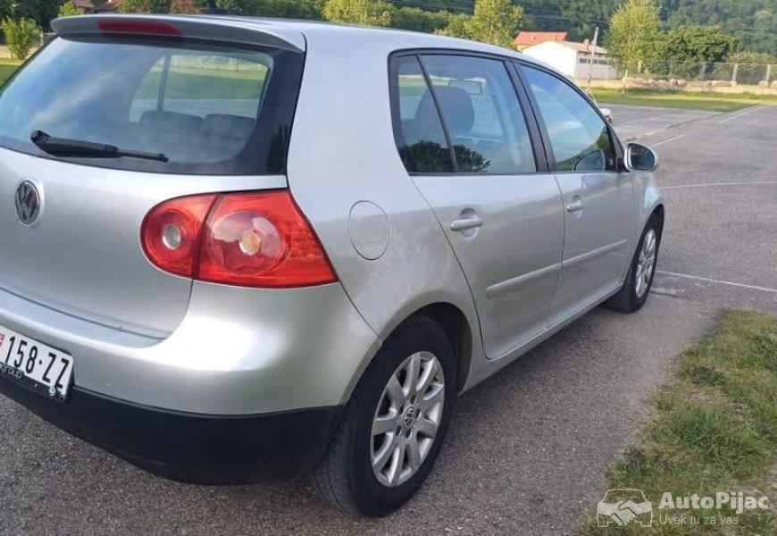 golf_5_moze_zamena_11_polovni_automobili_autopijac.rs