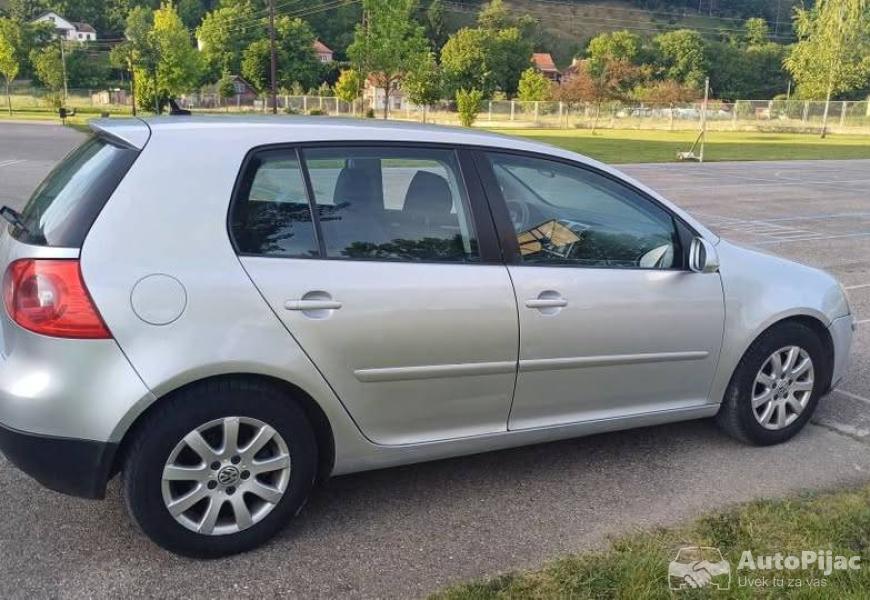 golf_5_moze_zamena_4_polovni_automobili_autopijac.rs