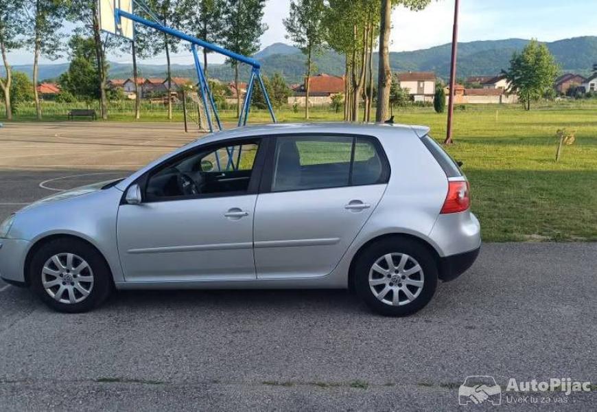 golf_5_moze_zamena_8_polovni_automobili_autopijac.rs
