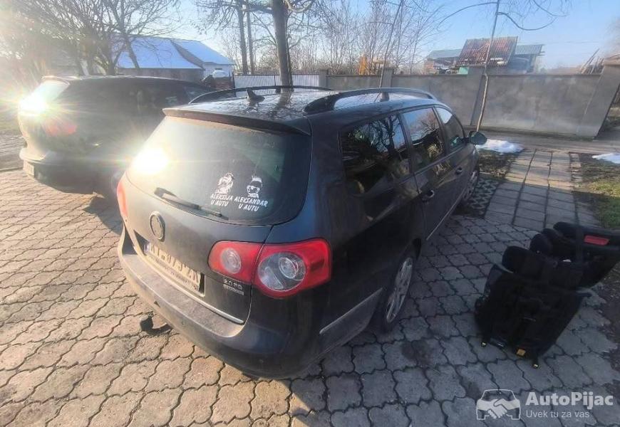 passat_b6_20_fsi_moze_zamena_6_polovni_automobili_autopijac.rs