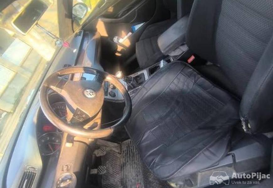 passat_b6_20_fsi_moze_zamena_9_polovni_automobili_autopijac.rs