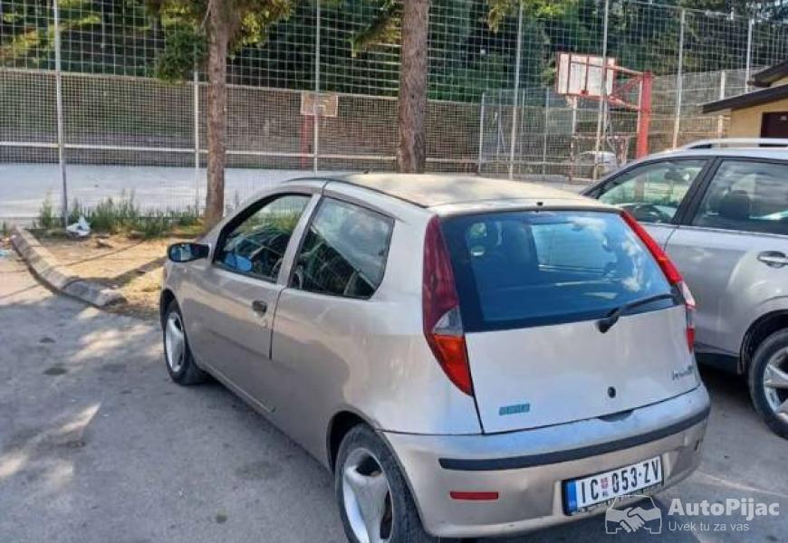 2005_fijat_punto_3_polovni_automobili_autopijac.rs