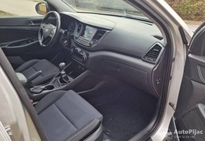 hundai_tucson_10_polovni_automobili_autopijac.rs