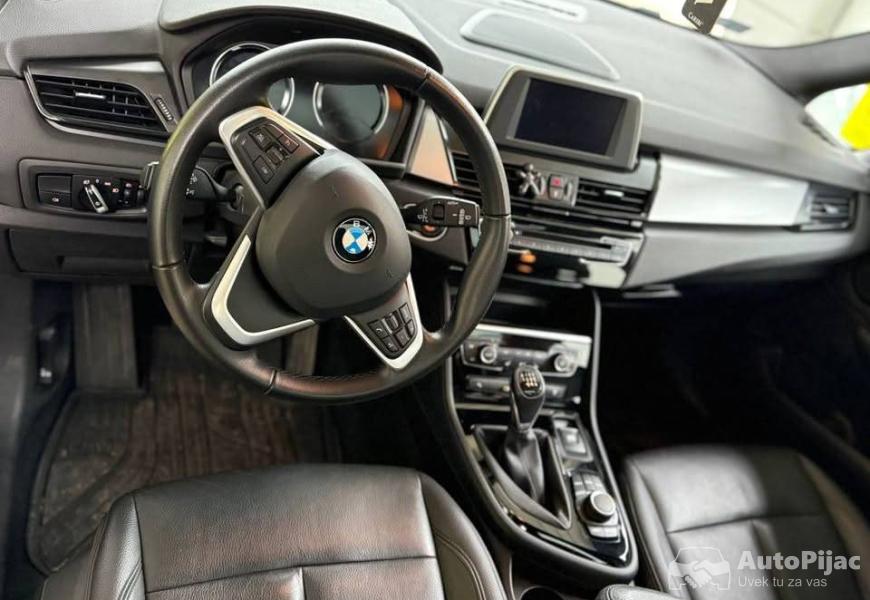 bmw_216d1_52020gocarinjen_i_registrovan_6_polovni_automobili_autopijac.rs