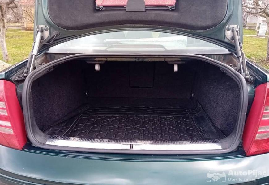 skoda_superb_19tdi_4_polovni_automobili_autopijac.rs