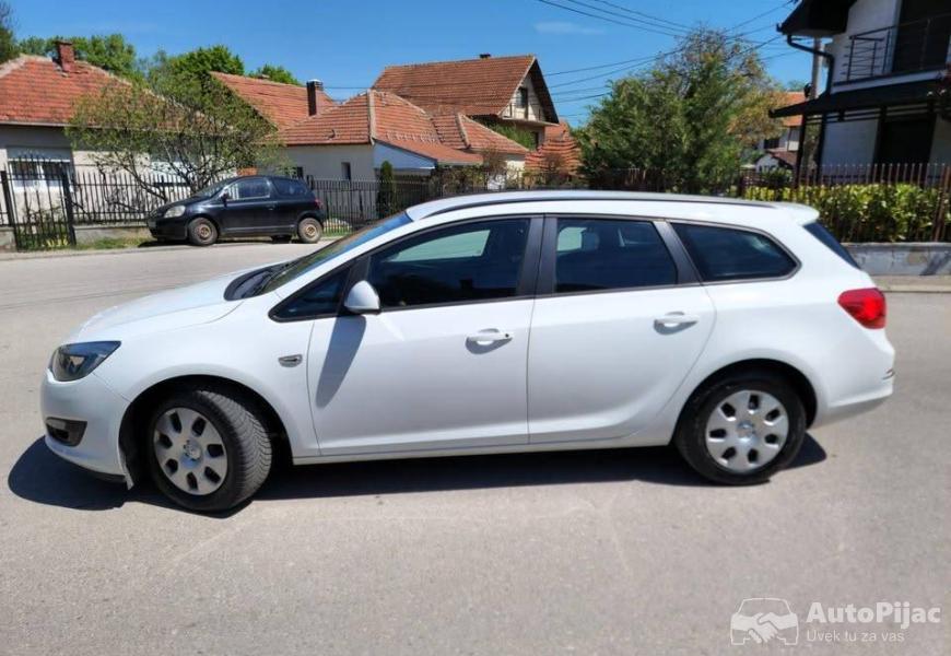 2015_opel_astra_j_2_polovni_automobili_autopijac.rs