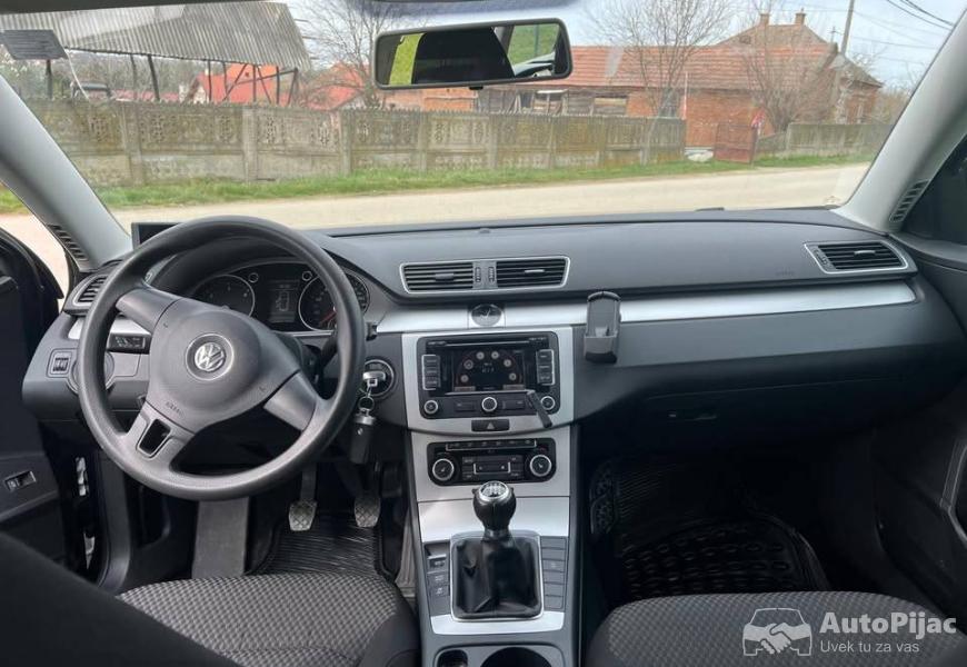 2011_volkswagen_passat_b7_blue_emotion_16_5_polovni_automobili_autopijac.rs