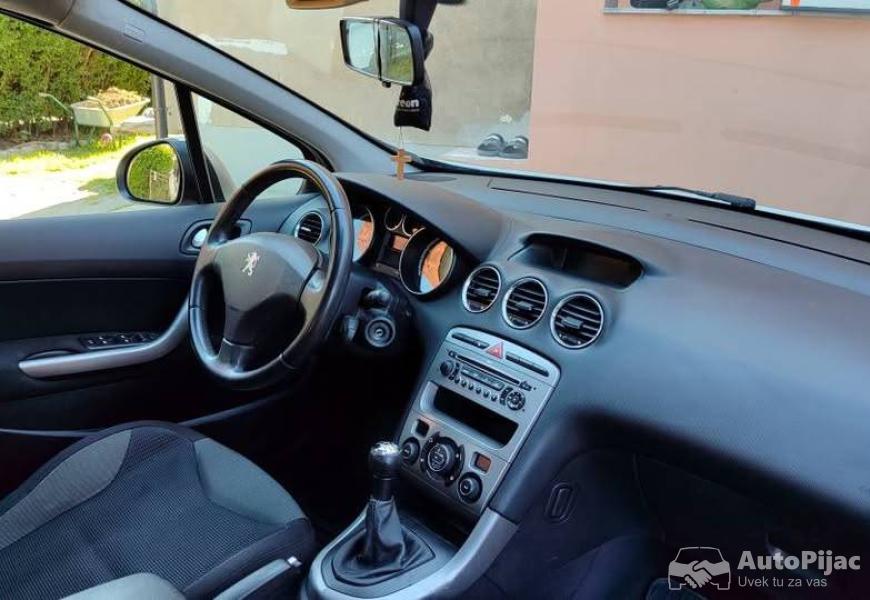 peugeot_308_16_hdi_10_polovni_automobili_autopijac.rs