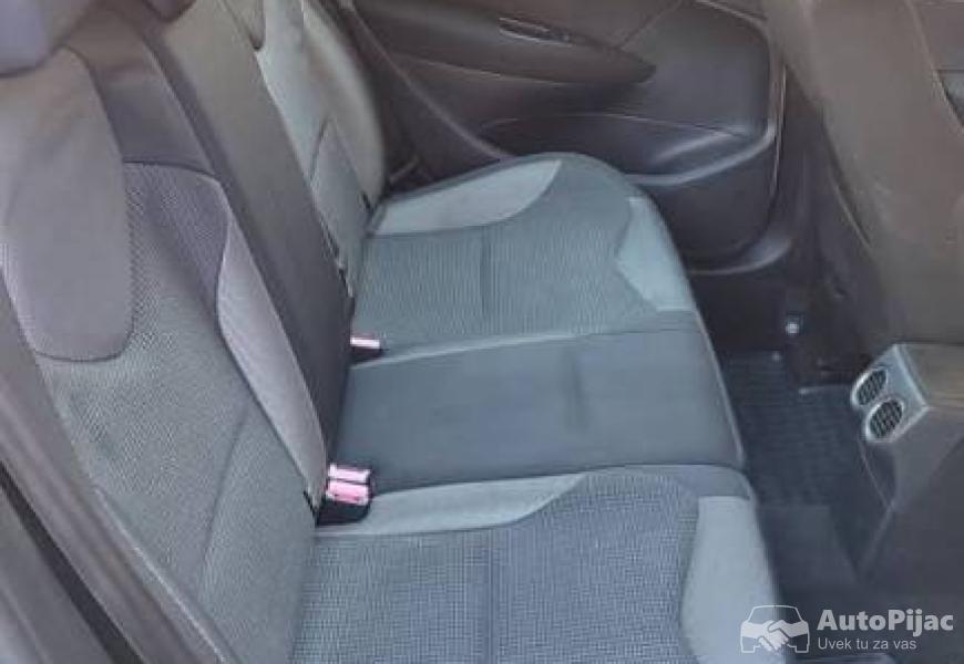 peugeot_308_16_hdi_8_polovni_automobili_autopijac.rs