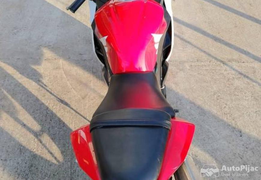peda_pro_250r_7_polovni_automobili_autopijac.rs