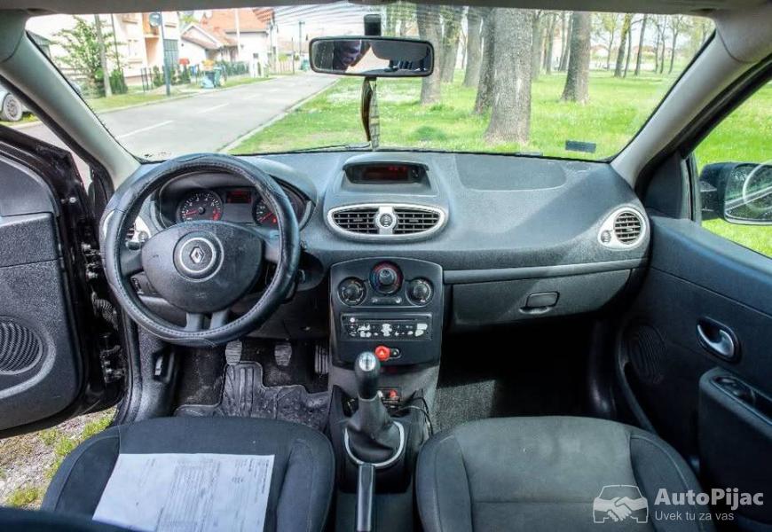 renault_clio_12_16v_registrovan_do_052027_tek_serv_10_polovni_automobili_autopijac.rs
