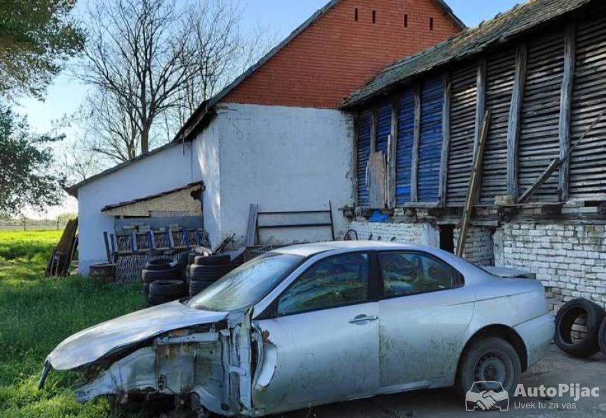 alfa_156_19jtd_delovi_3_polovni_automobili_autopijac.rs