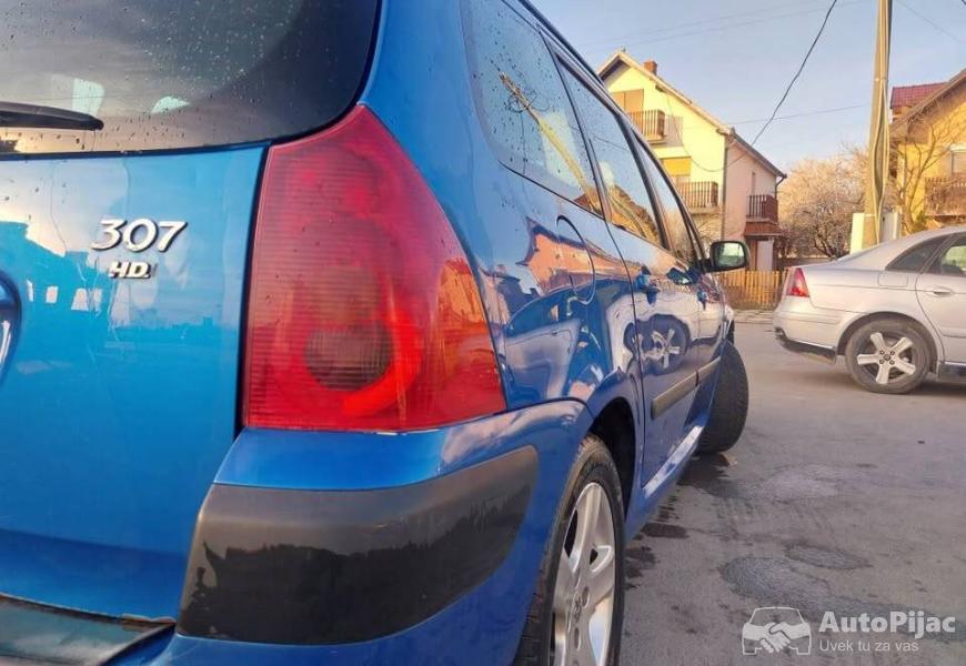 pezo_307_20hdi_107ks_79kw_6_polovni_automobili_autopijac.rs