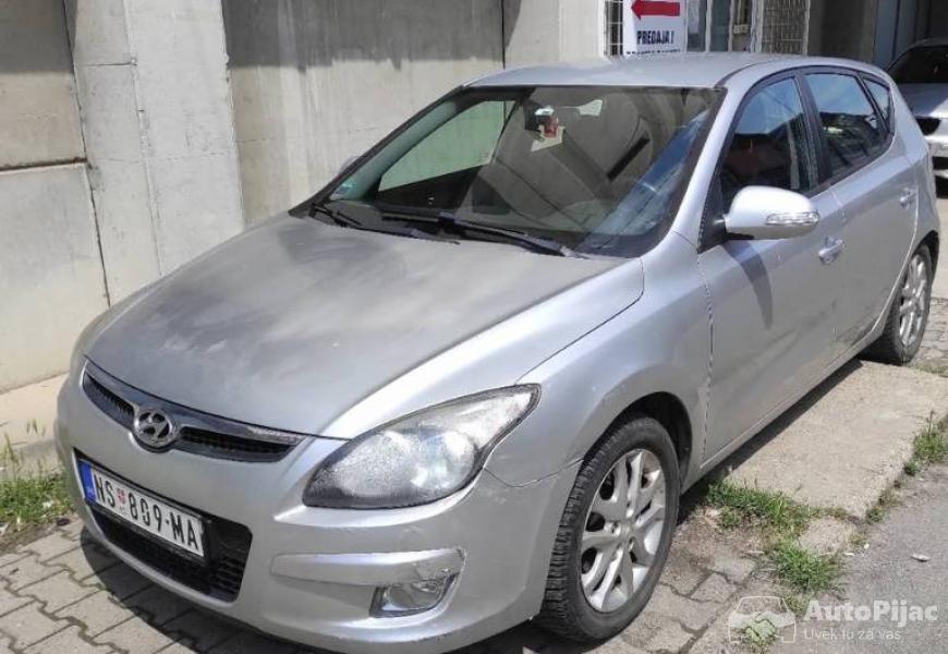 hyndai_i_30_16_crdi_2009_god_3_polovni_automobili_autopijac.rs