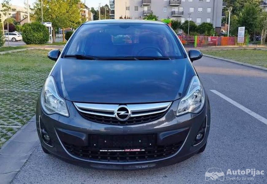 prelepa_korsa_14_benz_2012_uvoz_holandija_na_ime_4_1_polovni_automobili_autopijac.rs