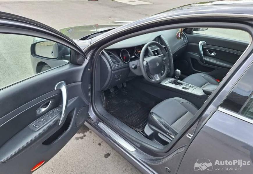 renault_latitude_12_polovni_automobili_autopijac.rs