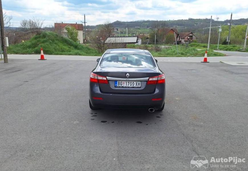 renault_latitude_6_polovni_automobili_autopijac.rs