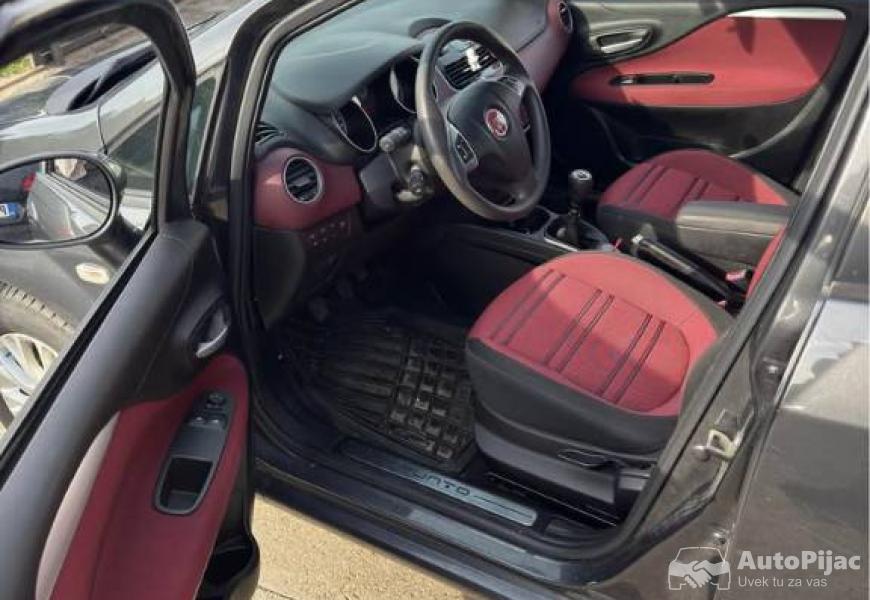 fiat_grande_punto_multijet_13_9_polovni_automobili_autopijac.rs