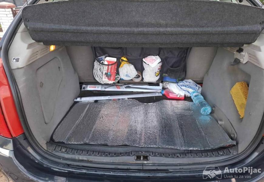 citroen_xsara_picasso_16_2006god_2_polovni_automobili_autopijac.rs