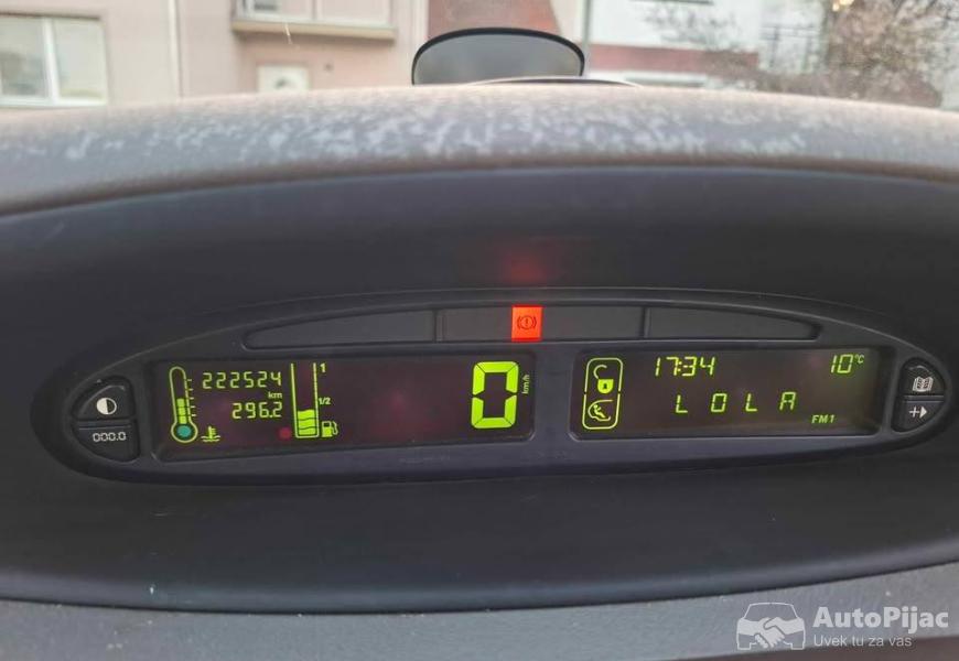 citroen_xsara_picasso_16_2006god_6_polovni_automobili_autopijac.rs