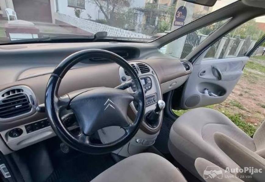 citroen_xsara_picasso_16_2006god_9_polovni_automobili_autopijac.rs