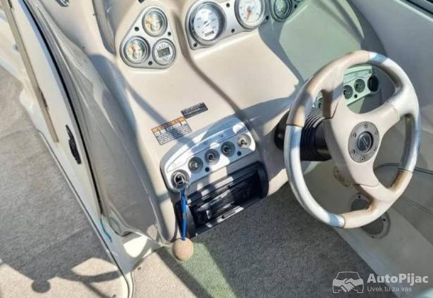maxum_250_2_polovni_automobili_autopijac.rs