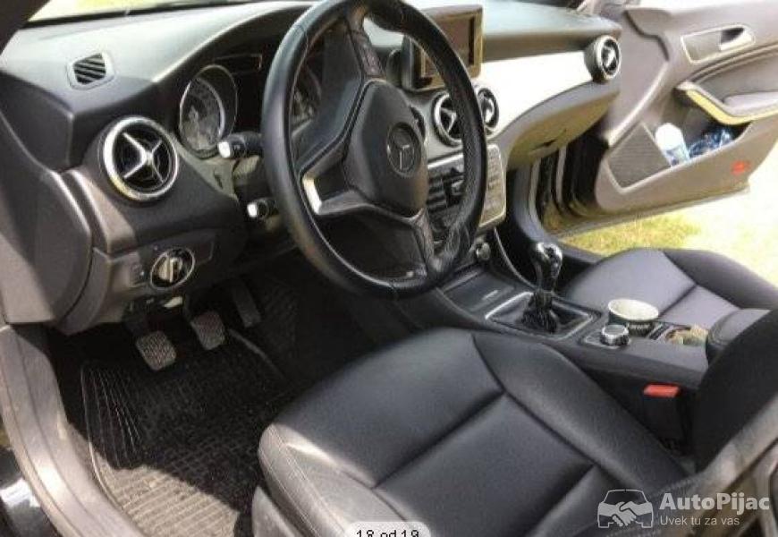 2014_mercedesbenz_claclass_3_polovni_automobili_autopijac.rs