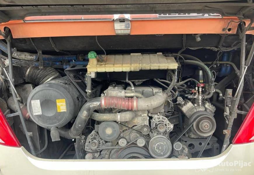 neoplan_1216_2006_automatik_440ps_8_polovni_automobili_autopijac.rs