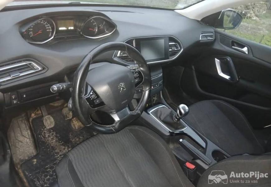 peugeot_308_6_polovni_automobili_autopijac.rs