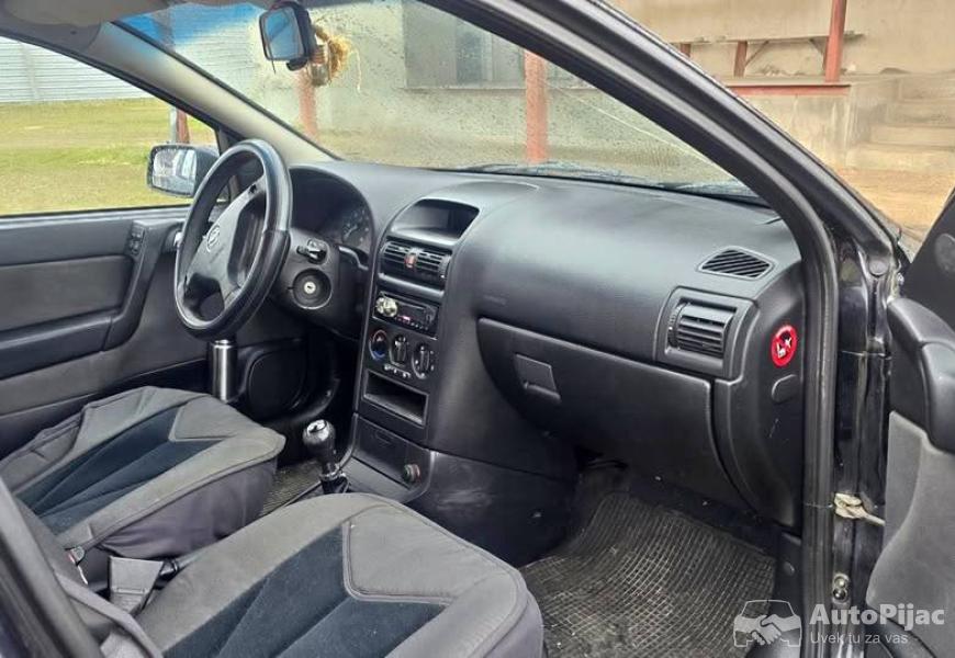 2008_opel_astra_1_polovni_automobili_autopijac.rs