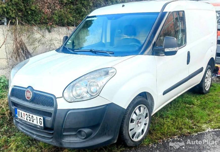 fiat_doblo_benzin_metan_13_polovni_automobili_autopijac.rs