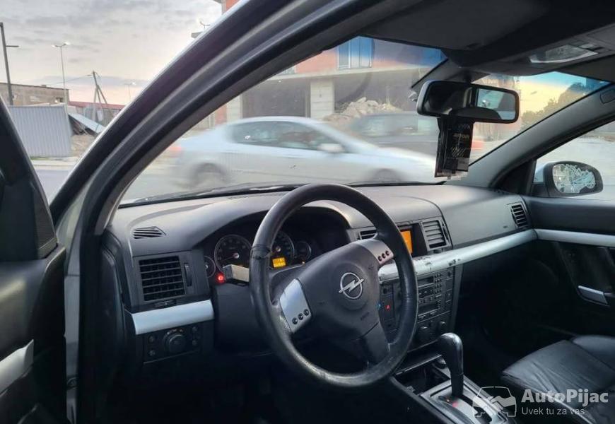 vektra_c_4_polovni_automobili_autopijac.rs