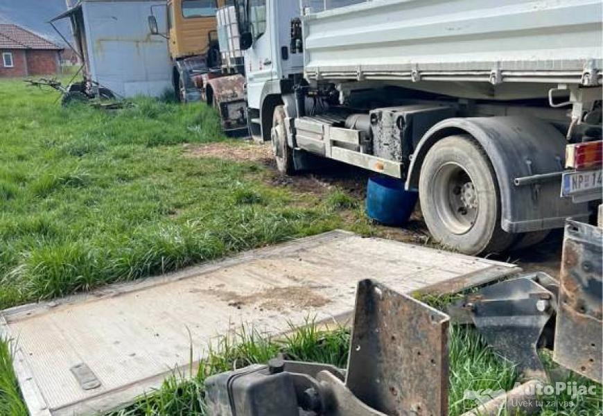 na_prodaju_rampa_1_polovni_automobili_autopijac.rs