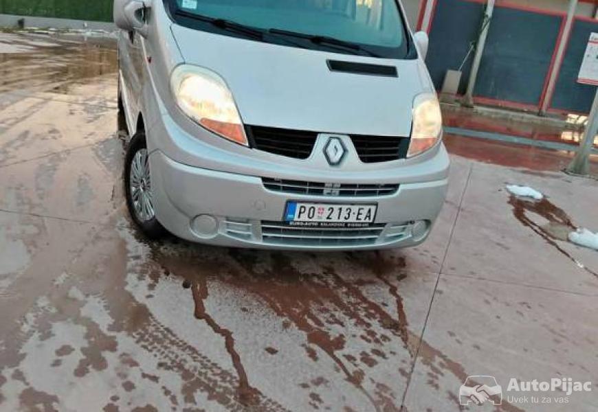 putnicki_kombi_reno_trafik_1_polovni_automobili_autopijac.rs