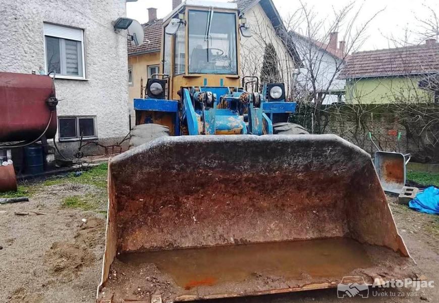 na_prodaju_ulta_7500e_1_polovni_automobili_autopijac.rs