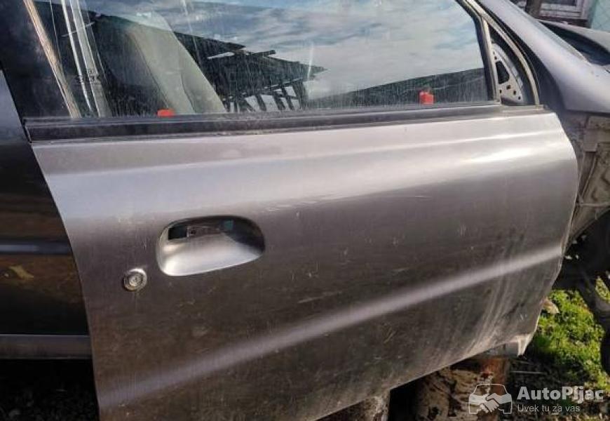 kia_rio_delovi_13_benzin_2003_god_povoljno_tel_2_polovni_automobili_autopijac.rs
