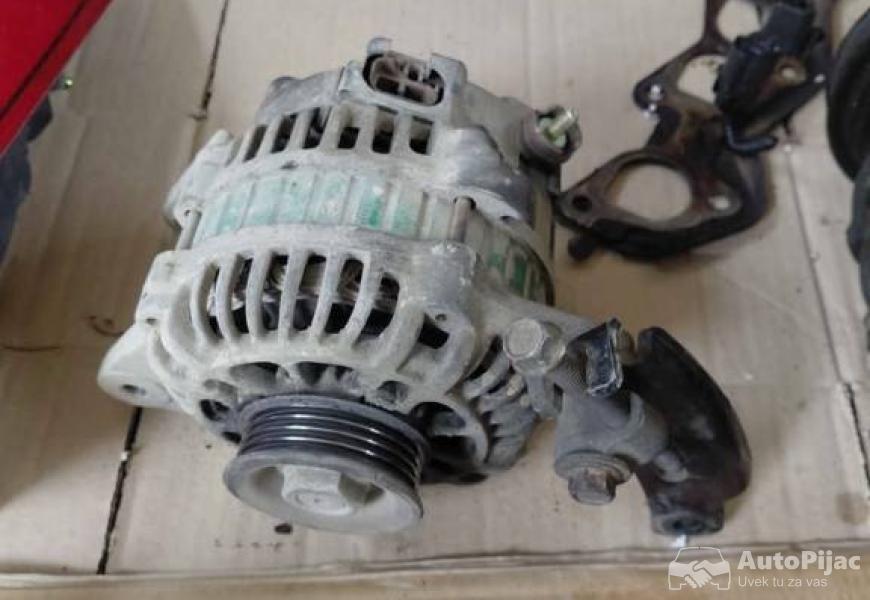 kia_rio_delovi_13_benzin_2003_god_povoljno_tel_4_polovni_automobili_autopijac.rs