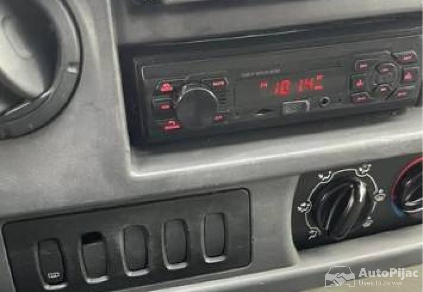 reno_master_hladnjaca_6_polovni_automobili_autopijac.rs