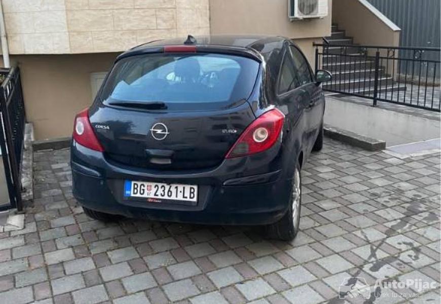 opel_corsa_d_godiste_2010_motor_12_benzin_plin_kil_2_polovni_automobili_autopijac.rs